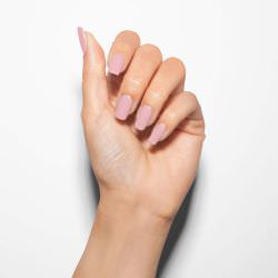 Dip Powder Gelish : Une alternative durable et élégante pour des ongles parfaits