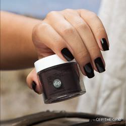 Dip Powder Gelish : Une alternative durable et élégante pour des ongles parfaits