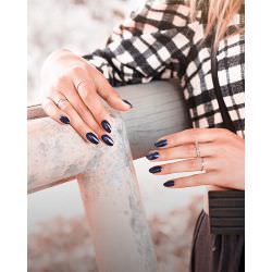 Dip Powder Gelish : Une alternative durable et élégante pour des ongles parfaits