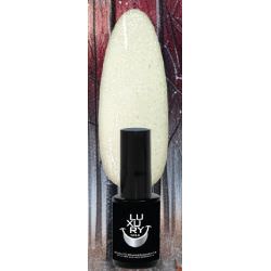 Sublimez vos manucures avec la collection CHIC & GLOSSY de Luxury Nails en Effet Pailleté