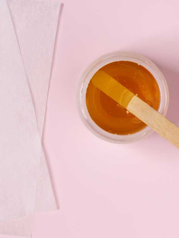 Spatules et accessoires pour une épilation professionnelle