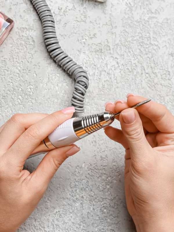 Ponceuses pour soins en onglerie, le choix Esthétique Market