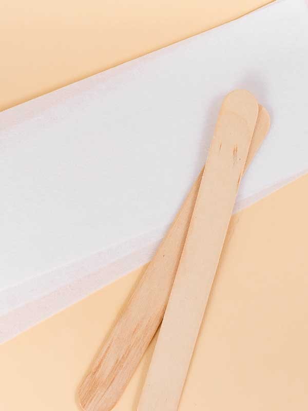 Les bandes d’épilation, des accessoires à utiliser avec cires à épiler